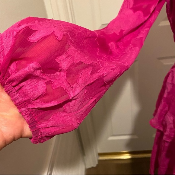 Band of the Free Women’s Pink Short Party Dress Long Sleeve Open Back New Large - Picture 6 of 16